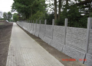 Betonzaun mit Montage Professionell und Deutschlandweit